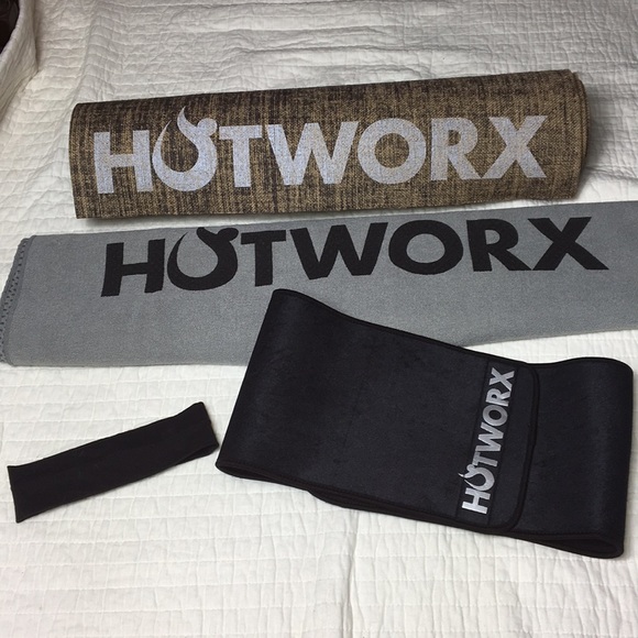 hotworx yoga mat and towel